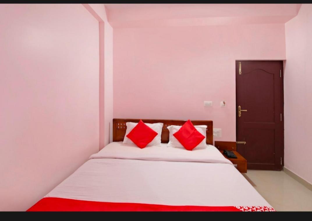 Royal Guest Inn Hsr Layout 벵갈루루 외부 사진